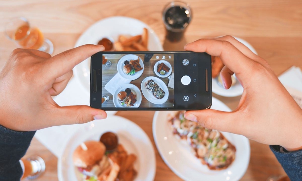 5 Ways To Take Advantage of Instagram’s 10 Photo Gallery Feature