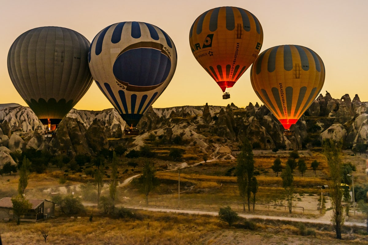 Balloons in the Air